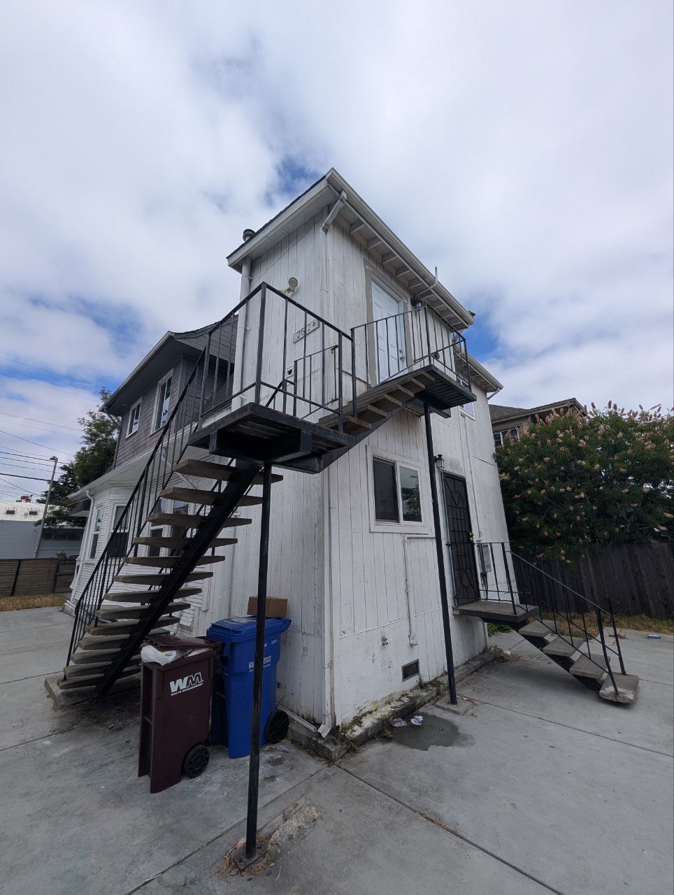 2512 Myrtle Street - A