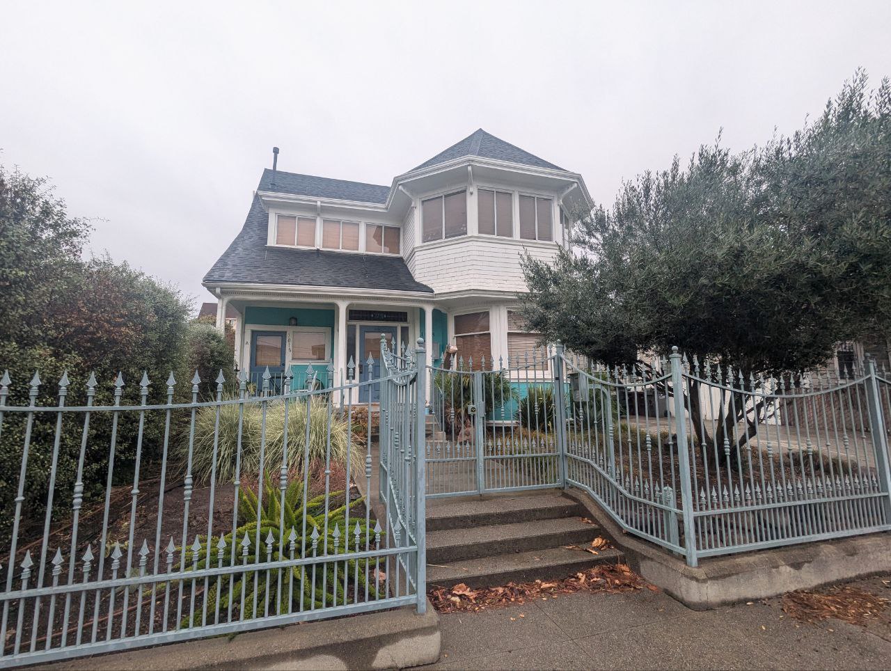 Property main image