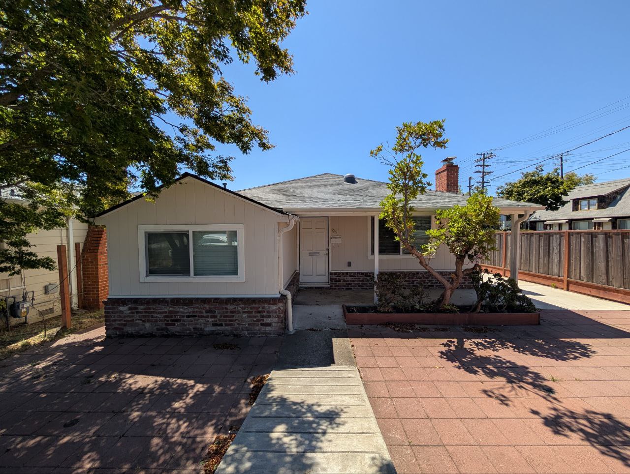 951 Elm Street